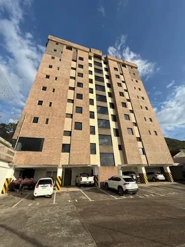 En Venta Apartamento De Lujo Equipado Piso 02 El Padul Pueblo Nuevo Via Polígono De Tiro San Cristóbal Táchira Venezuela Ygn
