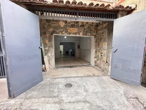 Catia Local Comercial A Pie De Calle En Avenida Principal