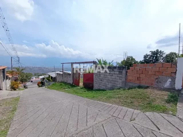 SE VENDE TERRENO EN BELANDRIA