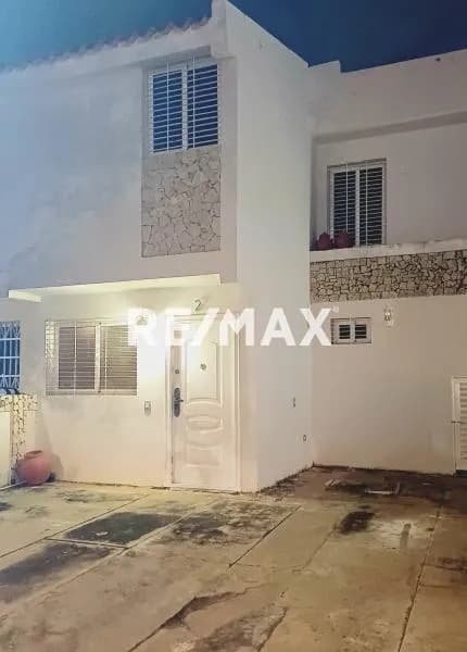 TOWNHOUSE CONJ RESIDENCIAL PALERMO NORTE