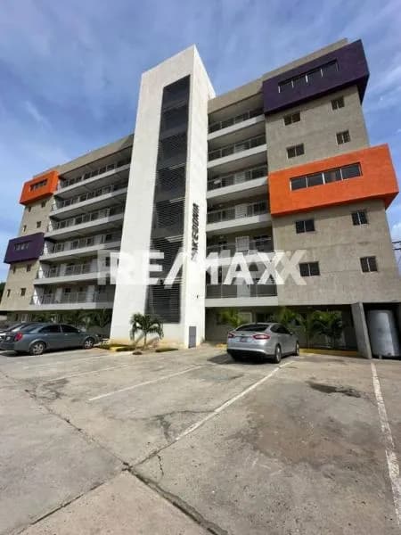 Penthouse en Venta Res. Makedonia