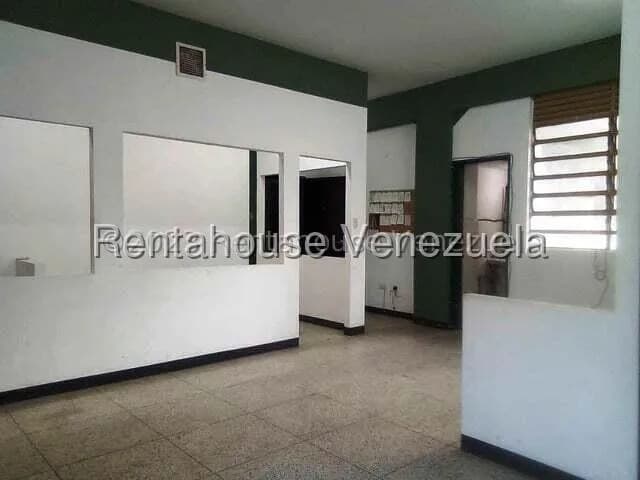 Comercial (Oficina) en Alquiler en Parroquia Catedral, Distrito Metropolitano