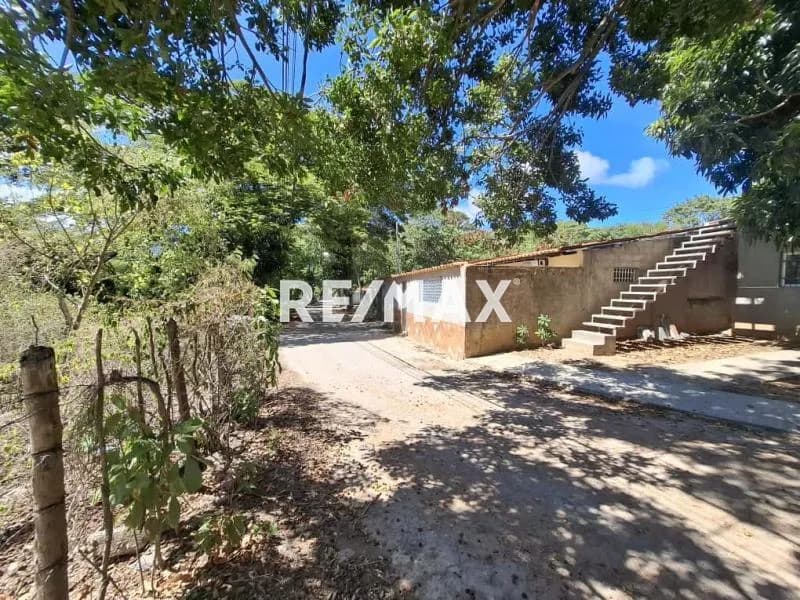 EN VENTA AMPLIO TERRENO, SECTOR COCHEIMA, LA ASUNCION, ISLA DE MARGARITA.