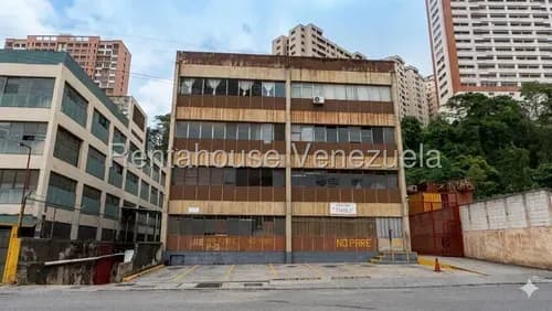 (cliente Directo) Venta 26-20447 ¡gran Oportunidad Industrial! Amplio Local Bien Distribuido De 293 M2 Con Un Potencial Excepcional Para Fábricas Pequeñas, Depósito Mayorista O Almacén Estratégico.