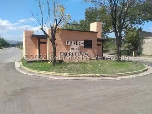 Parcela De 15.598,90 Mts2 Está Estratégicamente Ubicada 24-24915 Irrr