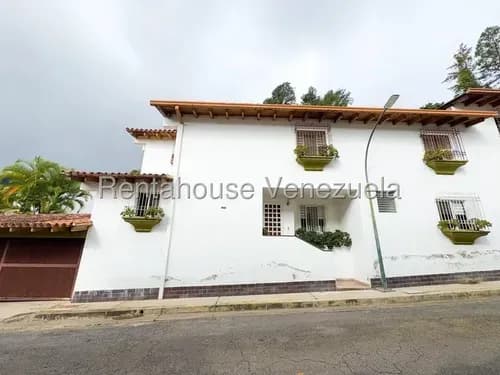 Hermosa Casa En Venta Lomas De Prados Del Este Mls #25-19571