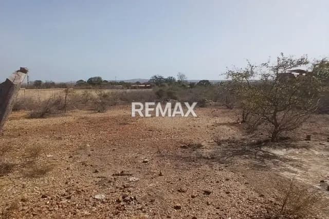 Terreno en venta en El Dátil, isla de Margarita