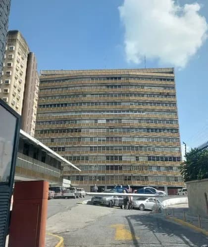 Venta De Oficina En Centro Profesional Del Este, Sector El Recreo, Caracas.