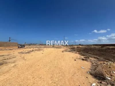 Terreno en venta en Puerta Maraven, Urb, La Floresta, Punto Fijo, Carirubana, Falcón, VEN - $10k