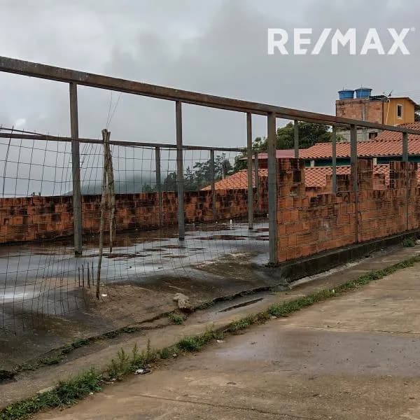 APROVECHABLE CONSTRUCCIÓN en venta, ubicado en El Cerro El Cristo, Capacho