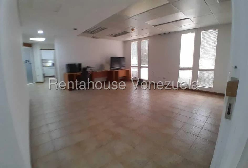Comercial (Oficina) en Alquiler en 5 de Julio, Zulia