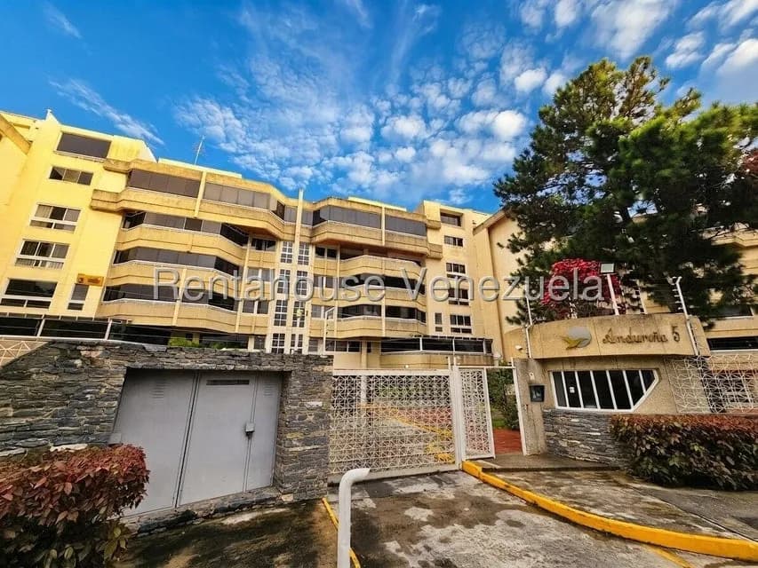Apartamento (Penthouse) en Venta en Miranda, Distrito Metropolitano