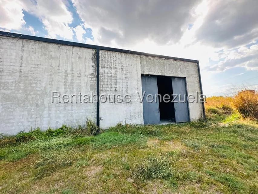 Comercial (Galpon - Deposito) en Alquiler en Araure, Portuguesa