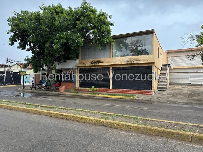 Comercial (Local Comercial) en Venta en Centro, Falcon