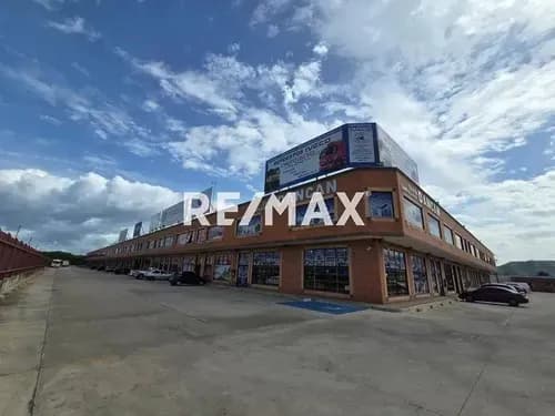 En Venta Local Industrial Y Galpón L-1, Zona Industrial Castillito Local 1. Rg