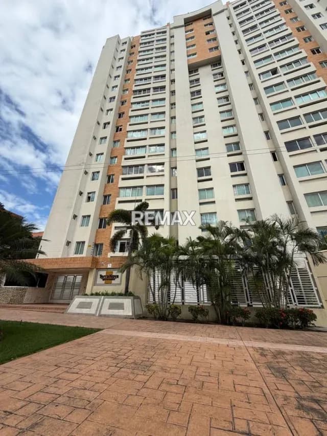 En Venta Excelente Apartamento en la Urbanización Base Aragua