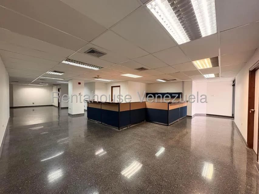 Comercial (Oficina) en Alquiler en El Milagro, Zulia