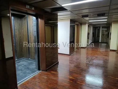 Ammp En Alquiler Oficina En La Torre Empresarial Av Cedeño Valencia