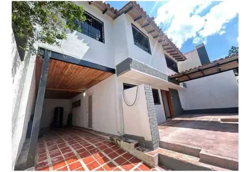 Casa En Venta En Montaña Residencial Bosque Valle Caracas Hv-9815416