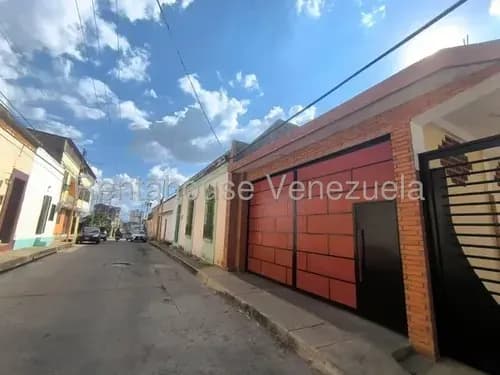 Ammp En Venta Galpon En San Blas Valencia