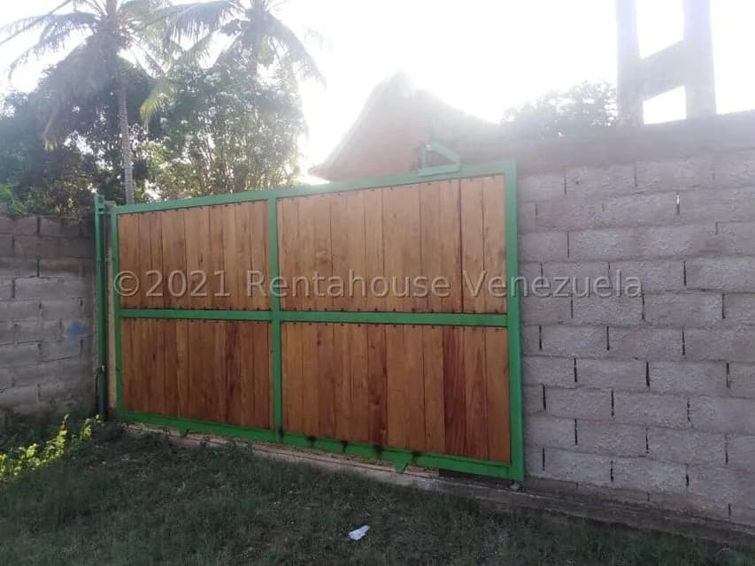 Terreno (Finca) en Venta en El Cardon, Nueva Esparta