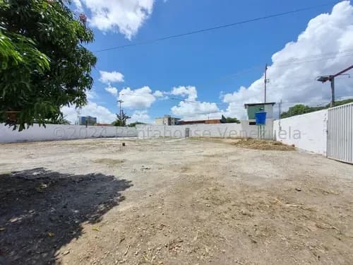 Raíza Suárez Alquila Terreno En La Mata Cabudare Lara