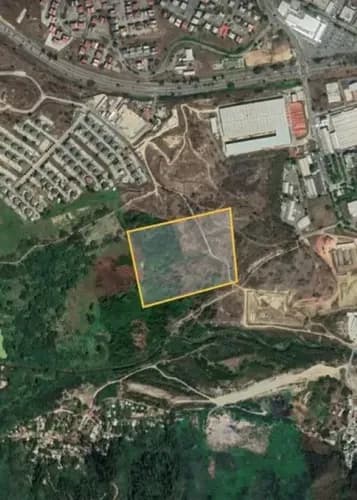 Se Vende Terreno. 40.000m2 El Marques.