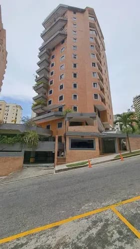 Ev, Apartamento En Alquiler En Urb El Parral Residencia Golden Building Planta,30839