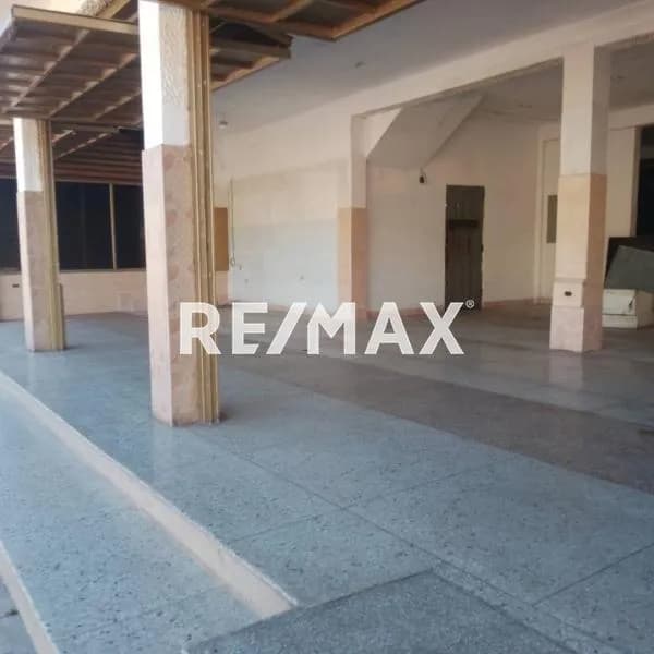 SE ALQUILA LOCAL COMERCIAL EN PUEBLO NUEVO