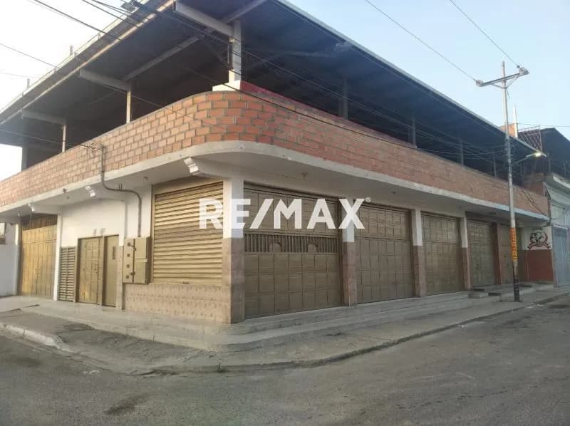 SE ALQUILA LOCAL COMERCIAL EN PUEBLO NUEVO