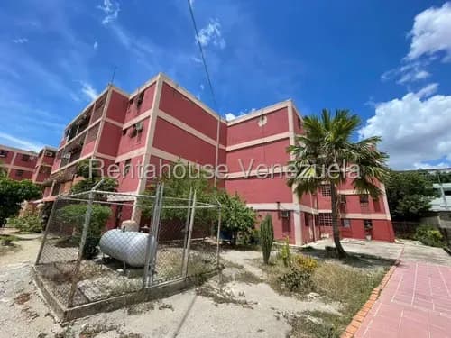 // Maria Elena Oropeza // Vendo Amplio Y Fresco Apartamento 84 M2 / Cerca De Avenidas Principales / Centros Comerciales / Farmacias / Fluidez De Agua Constante Y Gas Por Tuberí / Parroquia Union, Lara