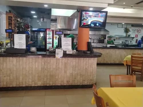 Espectacular Restaurante De 1400 M2 De Construcción Ubicado En Sabana Grande, Caracas