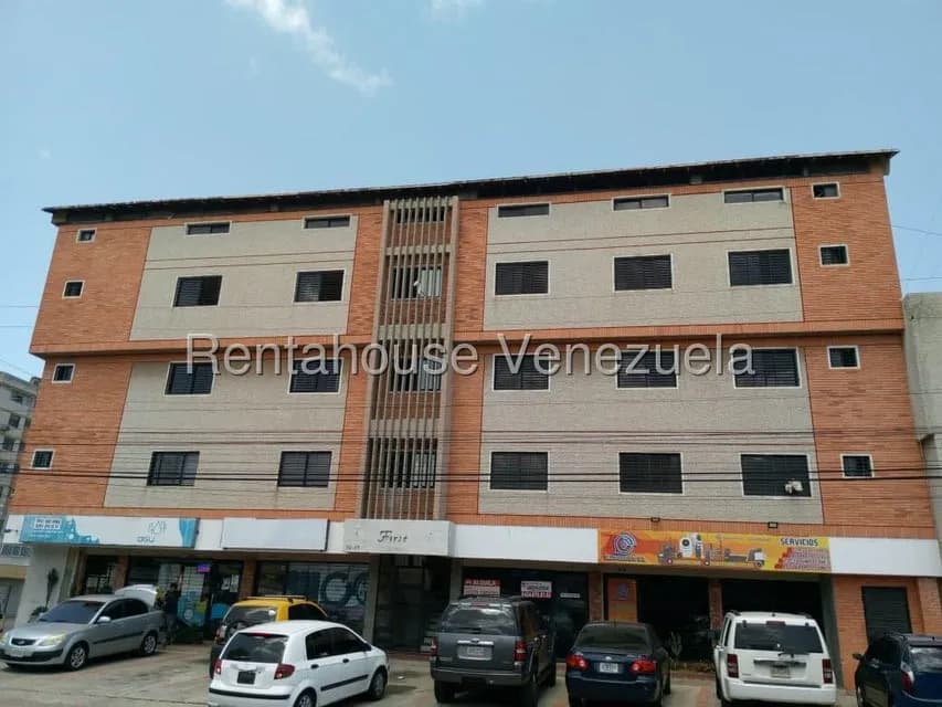 Comercial (Local Comercial) en Venta en Tierra Negra, Zulia
