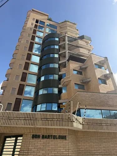 Apartamento En Alquiler Amoblado En La Soledad Las Delicias Maracay Con Planta Eléctrica Total