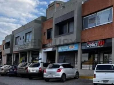 Local-Ocicina con Terraza Av Libertador