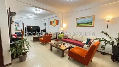 Casa De Tres Niveles En Venta Lista Para Mudarse En Sebucan Mls #26-17005 Bm
