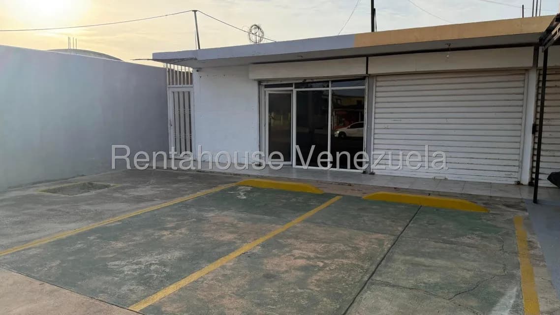 Comercial (Local Comercial) en Alquiler en La N, Zulia