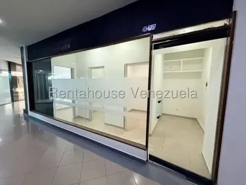 Inmuebles Milagros Nazareth Local En Alquiler En Barquisimeto Lara Zona Este. Codigo Del Inmueble 26-20567 Economica Comercial Economico