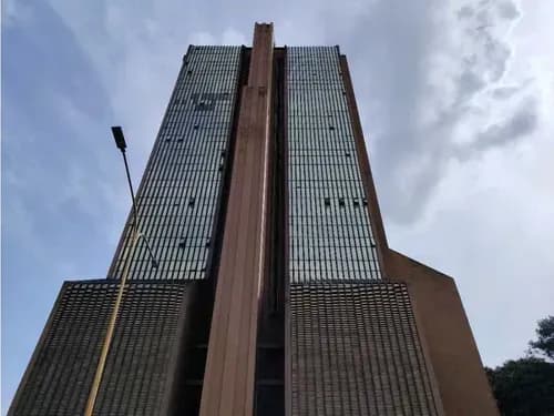 Oficina En Venta Av Cedeño Torre Empresarial Lv-9580167