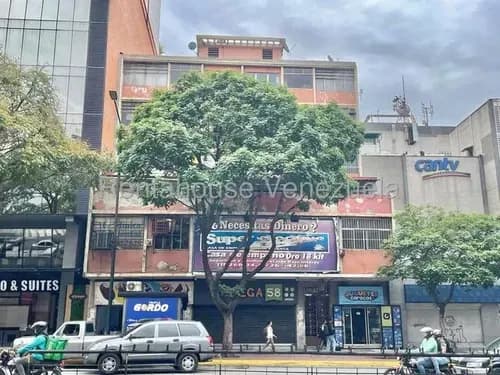 Apartamento En Venta En Chacao Muy Bien Mantenido Y Con Piso Medio #26-18375 Magaly