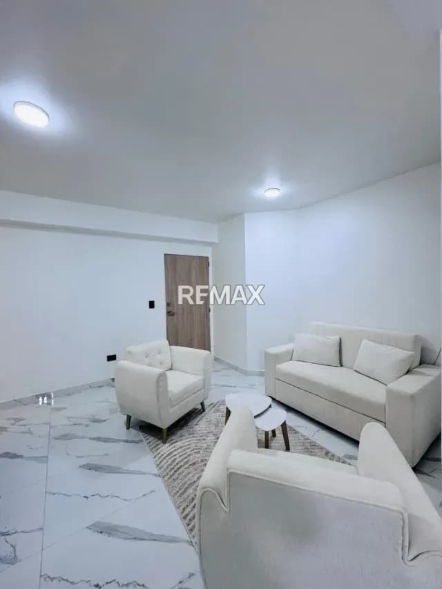 Apartamento. Venta. Pueblo Nuevo