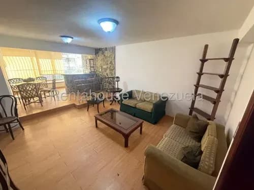 Cs Se Vende Apartamento En La Urbina 26-17773