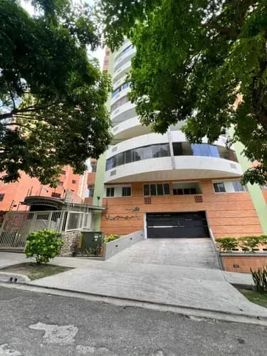 Jl Nallio Vende Espectacular Apartamento Ubicado En La Trigaleña, Comodidad Y Confort, Con Planta Electrica 50%, Una Excelente Oportunidad De Inversión Vive Con Elegancia