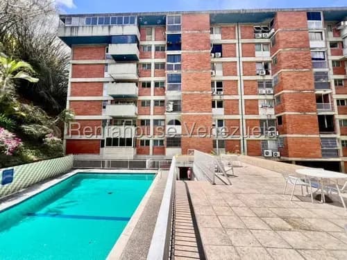 Apartamento En Alquiler Urb. Chuao, Caracas 26-21099