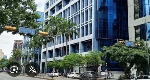 Oficina Comercial ( Amoblada / Remodelada / Equipada / 20 Puestos De Estacionamiento ) ) Alquiler El Rosal ( Torre Centro Lido ) L Mls - 26-15726