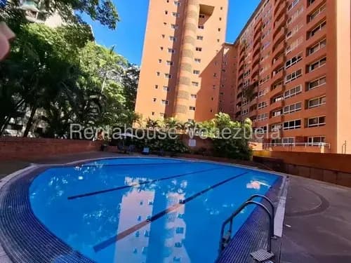 Penthouse ( 3 Niveles / Amoblado / Remodelado / Equipado ) Venta El Rosal ( Rosal Classic ) Mls - 26-3104