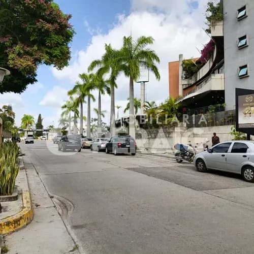 Local Comercial/venta/la Lagunita/375mts2/2ofic/2b/s.p. (klm)