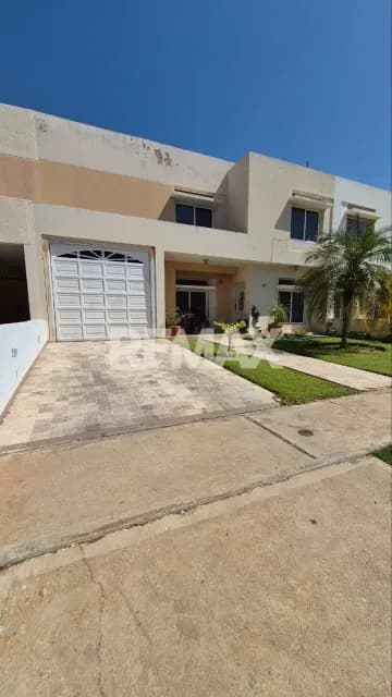 Se vende CASA en Villa Punta de Piedra, Sector Milagro Norte