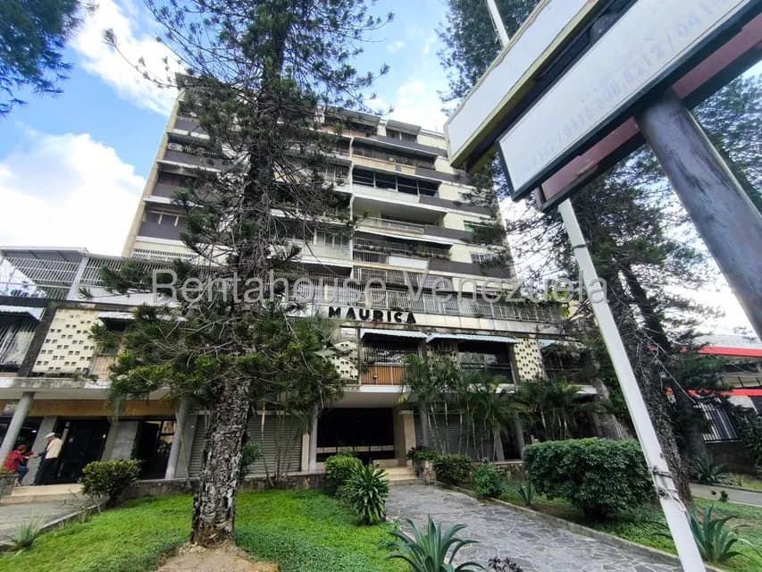 Comercial (Local Comercial) en Alquiler en Los Chaguaramos, Distrito Metropolitano