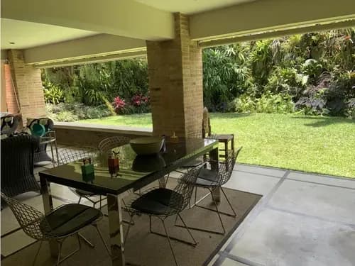 Townhouse En Venta - Urbanización El Bosque